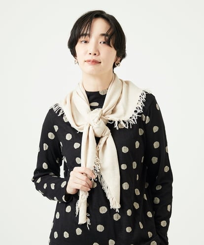 NK3AE14130 GIANNI LO GIUDICE [洗える]トライアングルストール