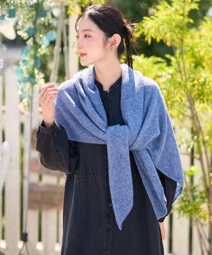 NK3AH43090 GIANNI LO GIUDICE トライアングルストール