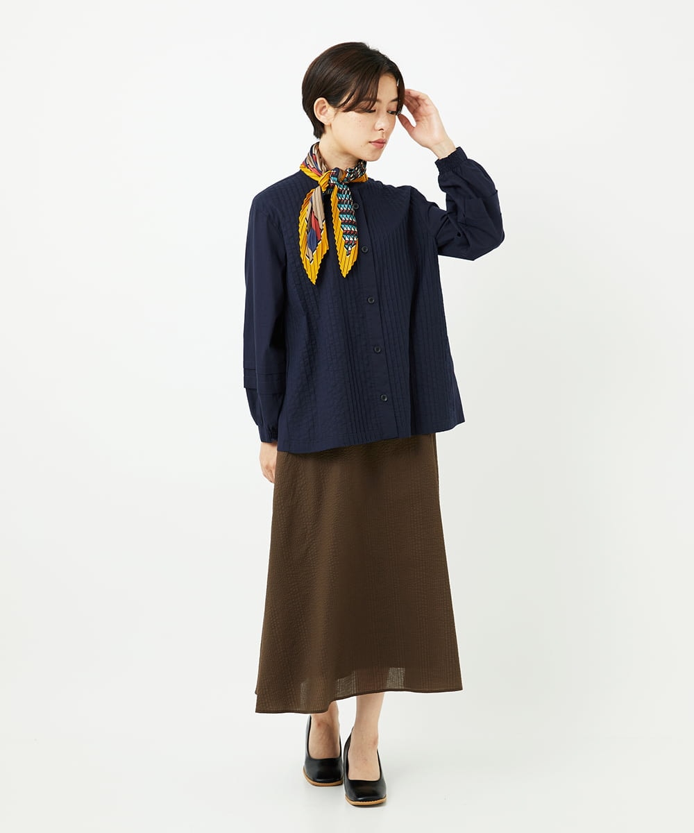 NR3JB02080 GIANNI LO GIUDICE(小さいサイズ)(メゾン ドゥ サンク) ストライプ幾何プリーツプチスカーフ ライトグレー系