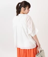 OLBHA10099 eur3(エウルキューブ) 【大きいサイズ】キャンブリックバック刺繍ブラウス ホワイト(90)