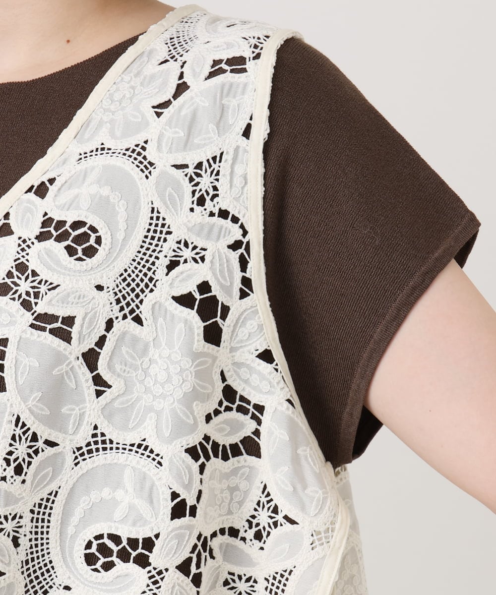 OLBID48119 eur3(エウルキューブ) 【大きいサイズ】エンブロイダリーレースベスト アイボリー