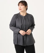 OLBKA04099 eur3(エウルキューブ) 【大きいサイズ】サテンドットブラウス ダークグレー(93)