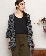 OLBKA15099 eur3(エウルキューブ) 【大きいサイズ】ラッフルネック小花プリントブラウス ブラック(94)