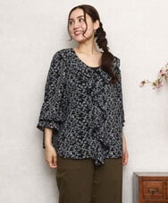 OLBKA15099 eur3(エウルキューブ) 【大きいサイズ】ラッフルネック小花プリントブラウス ブラック(94)