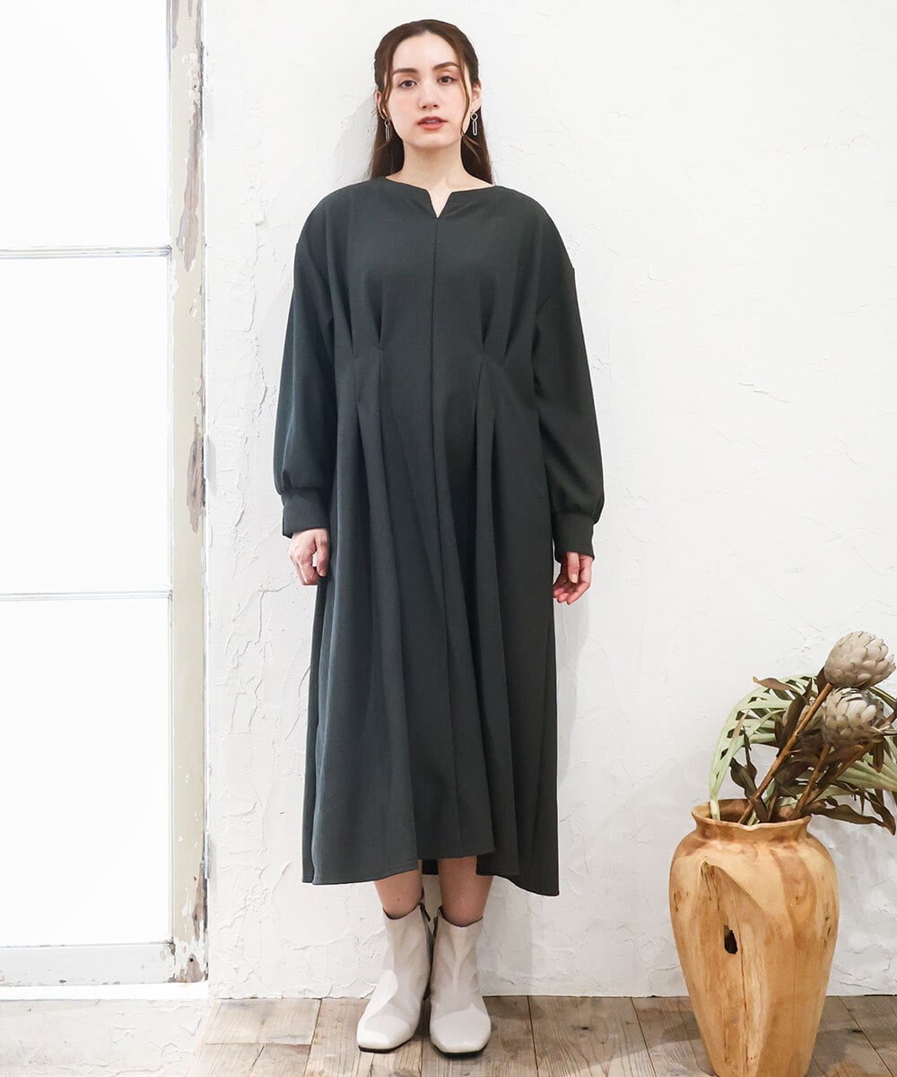OLEAD21119 eur3(エウルキューブ) 【大きいサイズ/LAVEANGE×eur3】タックジャージーワンピース カーキ(36)