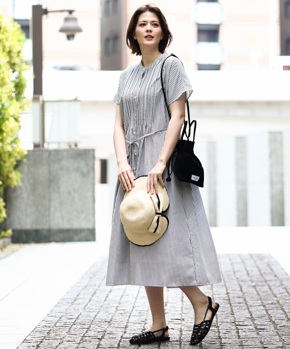 OLEGD14109 eur3(エウルキューブ) 【大きいサイズ/a.v.v×eur3】ピンタックワンピース ネイビー