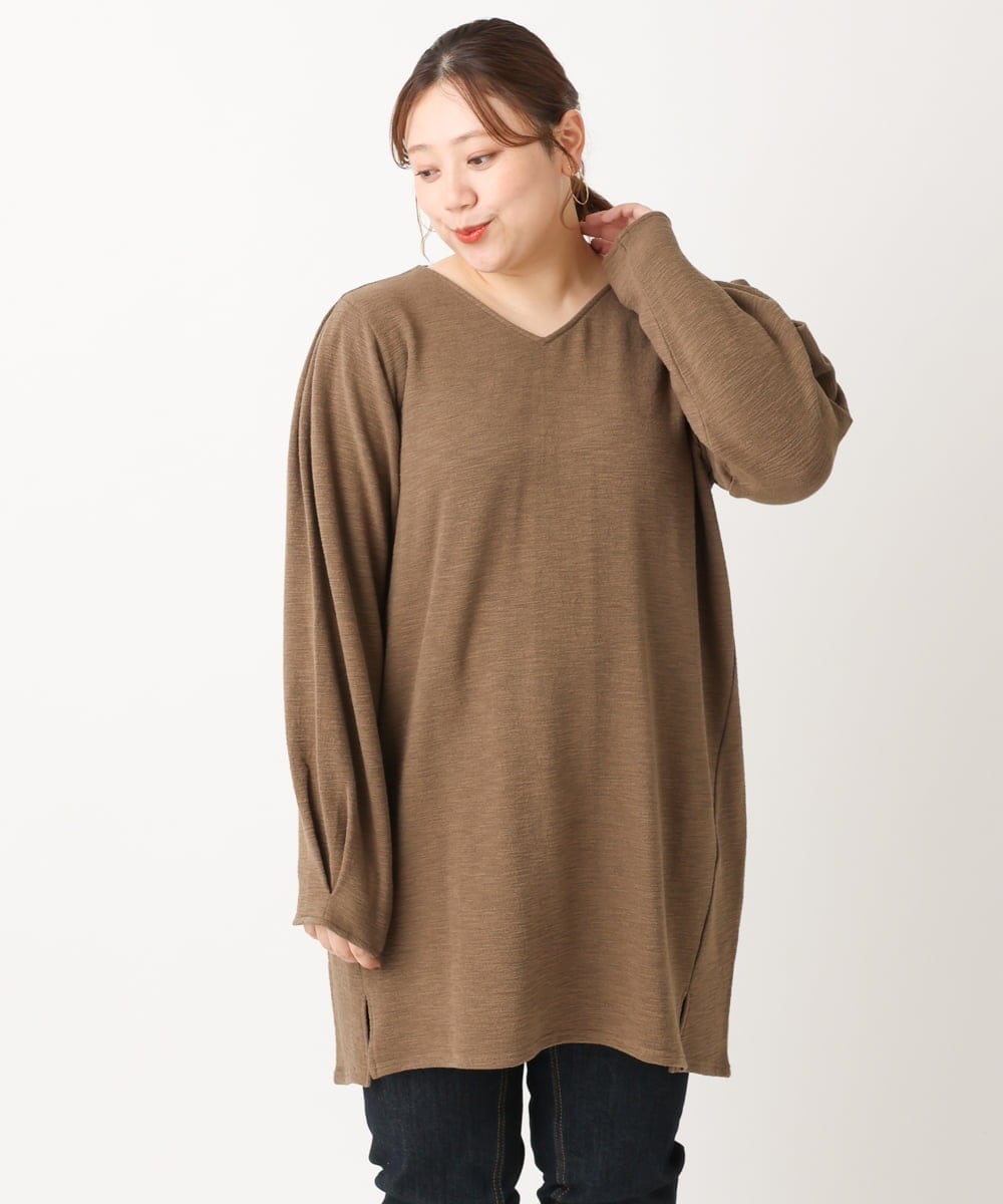 OLELS08079 eur3(エウルキューブ) 【大きいサイズ】Vネックジャージーチュニック モカ(84)