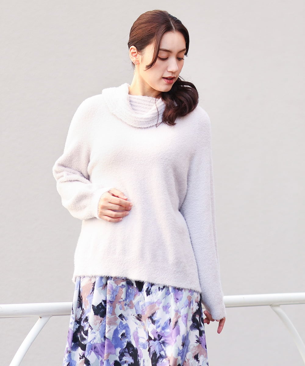 OLFAV23089 eur3(エウルキューブ) 【大きいサイズ/11号サイズあり】シャギーオフふわふわタートルニット ライトグレー(91)