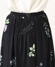 OLHDD05099 eur3(エウルキューブ) 【大きいサイズ】ボタニカルプリントスカート ブラック