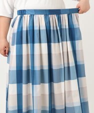 OLHIA17089 eur3(エウルキューブ) 【大きいサイズ/a.v.v×eur3】ビックチェックタフタスカート ブルー(55)