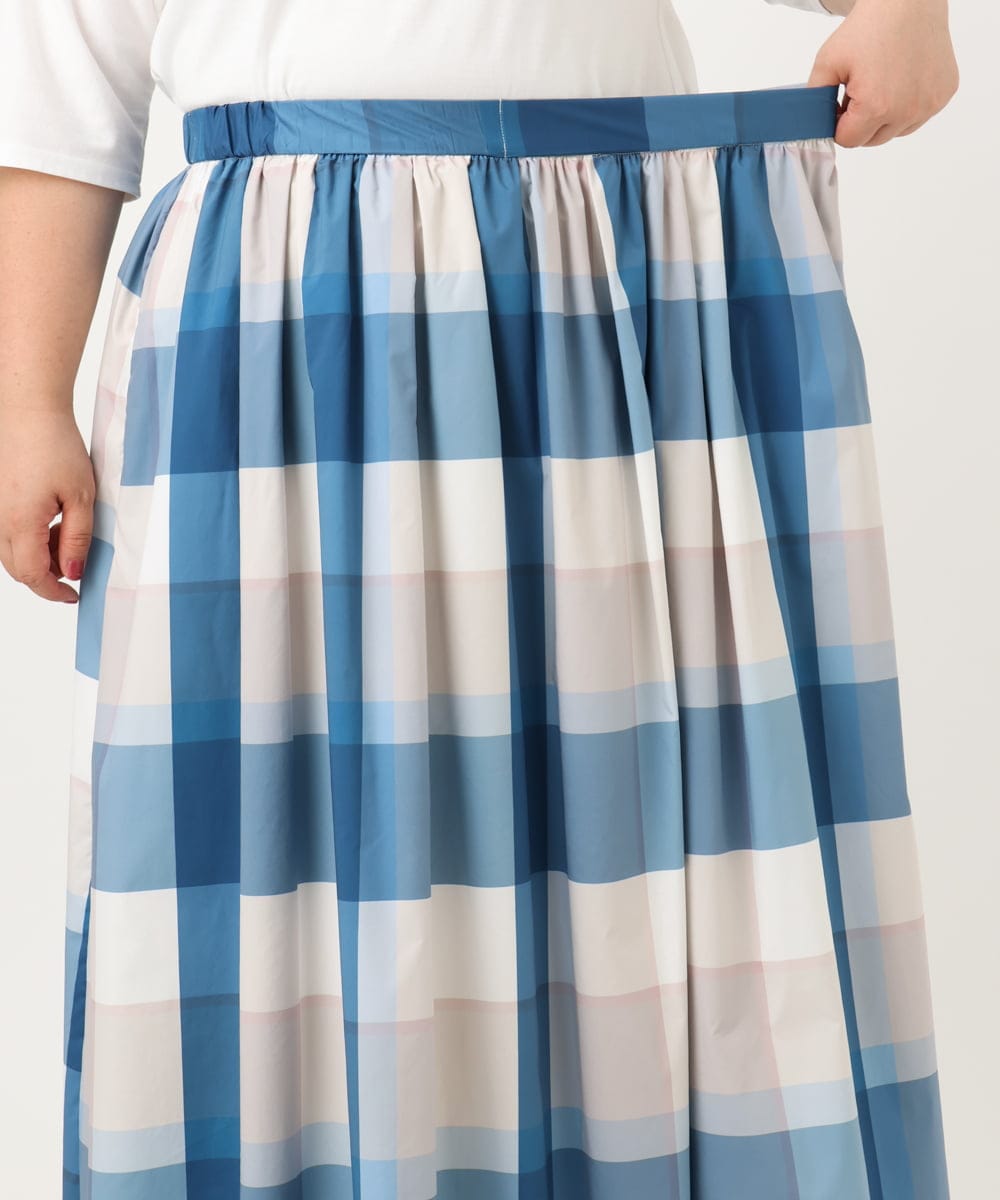 OLHIA17089 eur3(エウルキューブ) 【大きいサイズ/a.v.v×eur3】ビックチェックタフタスカート ブルー(55)