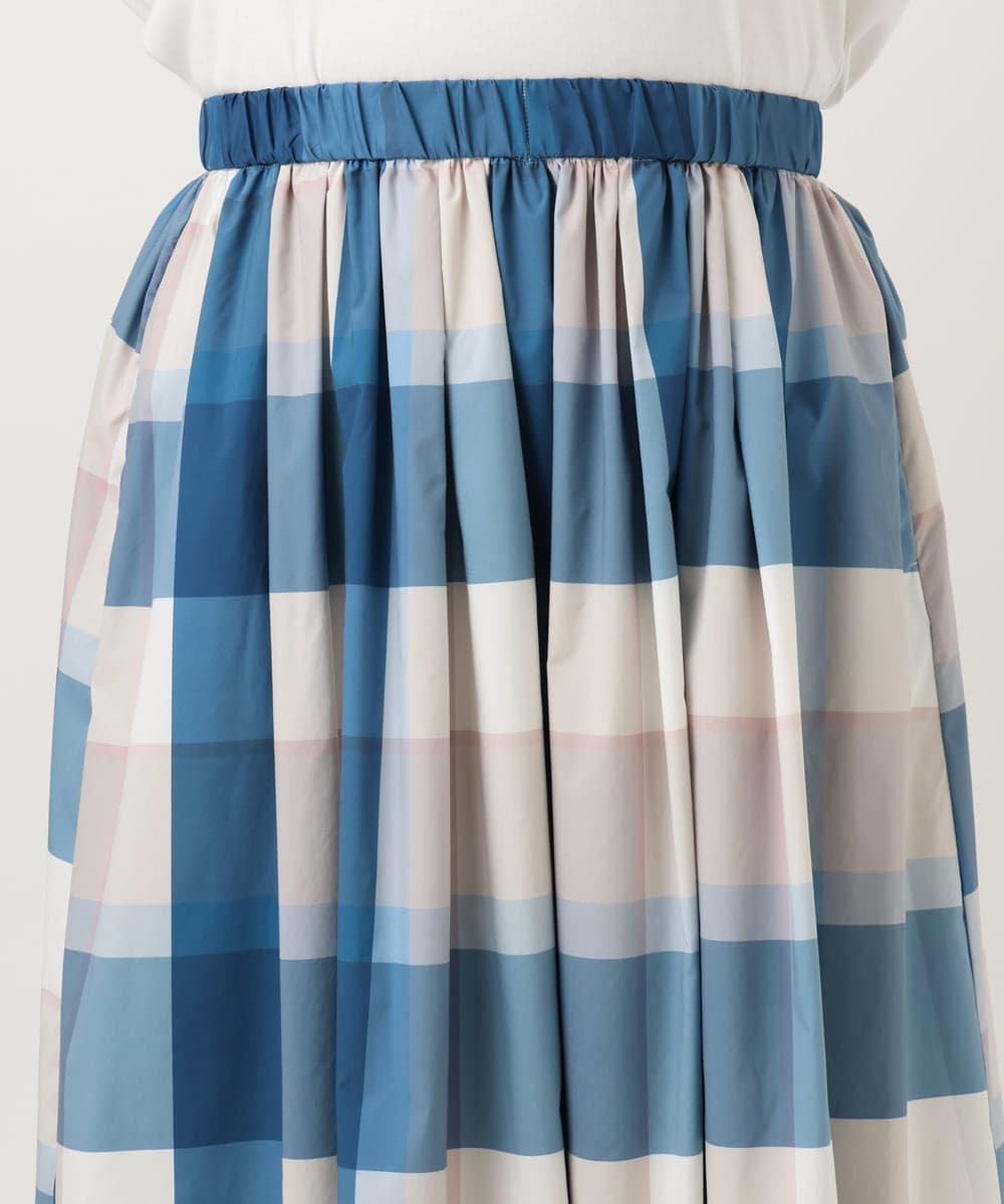 OLHIA17089 eur3(エウルキューブ) 【大きいサイズ/a.v.v×eur3】ビックチェックタフタスカート ブルー(55)