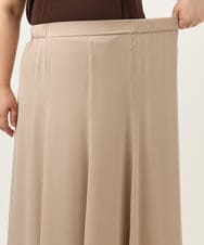 OLHKA03119 eur3(エウルキューブ) 【大きいサイズ】サテンマーメイドスカート ベージュ(82)