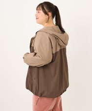 OLJKD07189 eur3(エウルキューブ) 【大きいサイズ/洗える】バイカラーマウンテンパーカー モカ