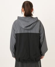 OLJKD07189 eur3(エウルキューブ) 【大きいサイズ/洗える】バイカラーマウンテンパーカー ブラック