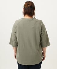 OLKJA03069 eur3(エウルキューブ) 【大きいサイズ】ロゴ刺繍ラグランカットソー カーキ(36)