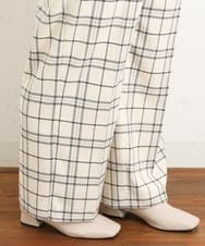 OLLAS24080 eur3(エウルキューブ) 【大きいサイズ/a.v.v×eur3】チェック柄ワイドストレートパンツ アイボリー(80)