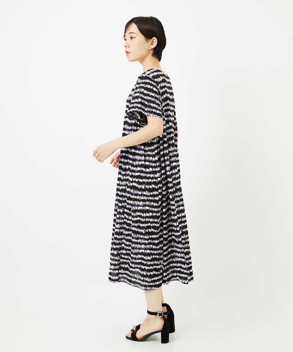 PHPJB29430 GEORGES RECH(小さいサイズ)(メゾン ドゥ サンク)  [日本製]ランダムボーダーAラインジャージーワンピース ブラック