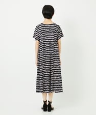 PHPJB29430 GEORGES RECH(小さいサイズ)(メゾン ドゥ サンク)  [日本製]ランダムボーダーAラインジャージーワンピース ブラック