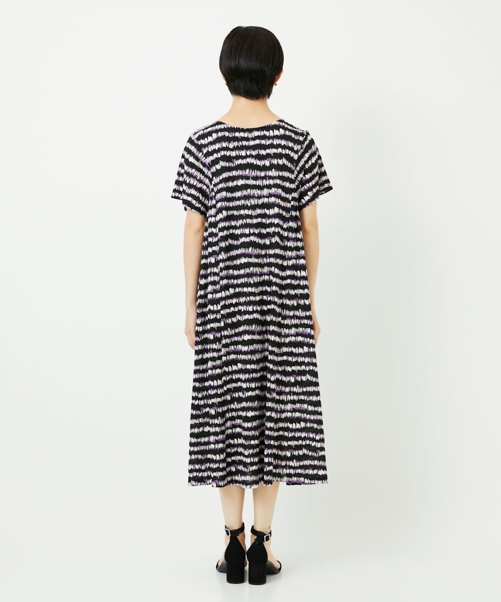 PHPJB29430 GEORGES RECH(小さいサイズ)(メゾン ドゥ サンク)  [日本製]ランダムボーダーAラインジャージーワンピース ブラック