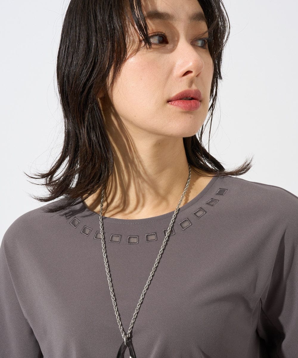 PZKGD11230 GEORGES RECH(ジョルジュ・レッシュ)  [セットアップ対応]ドライタッチジャージーセミフレアプルオーバー ベージュ