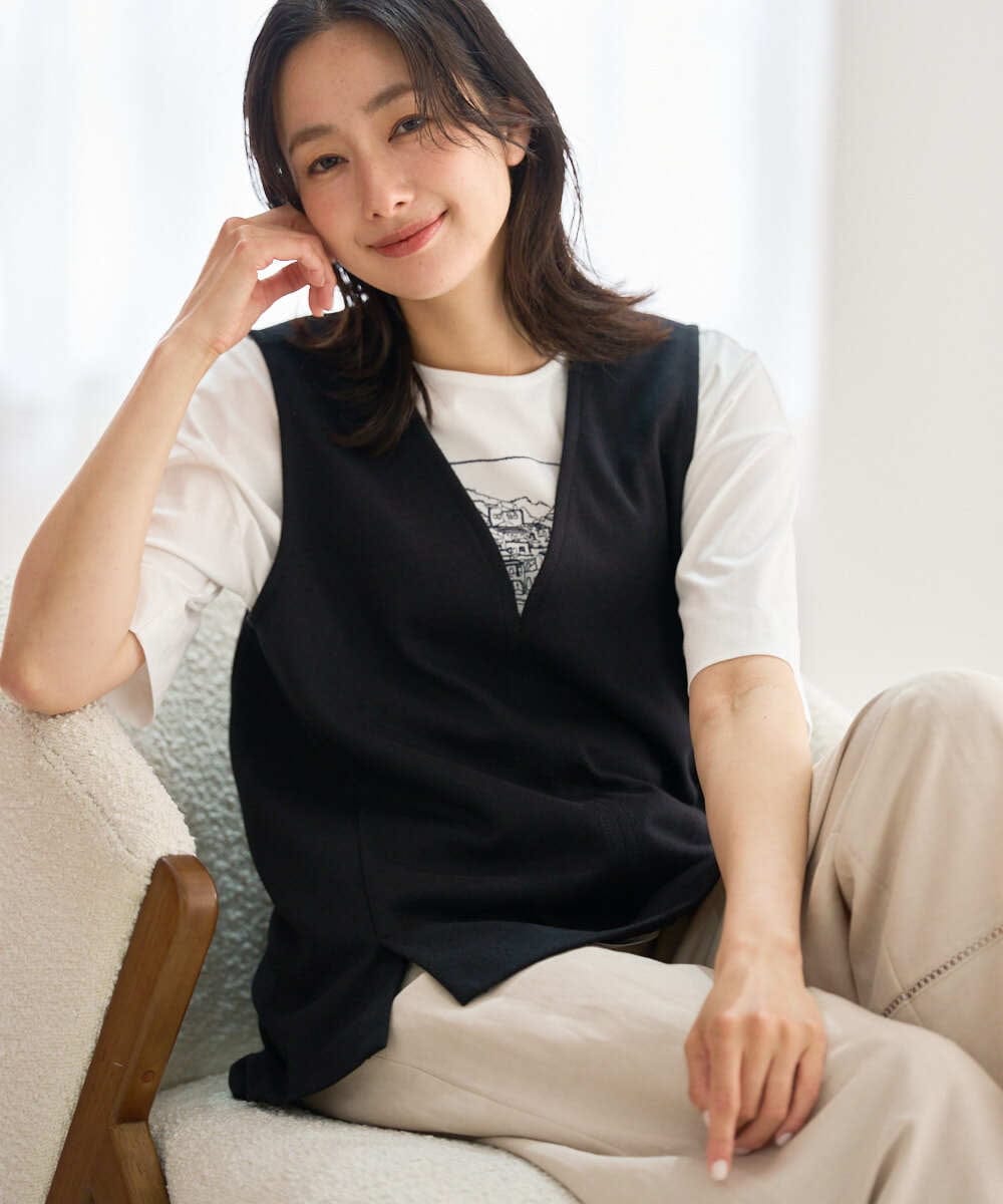 PZKGD34210 GEORGES RECH(ジョルジュ・レッシュ)  [セットアップ対応]VネックAラインベスト ブラック