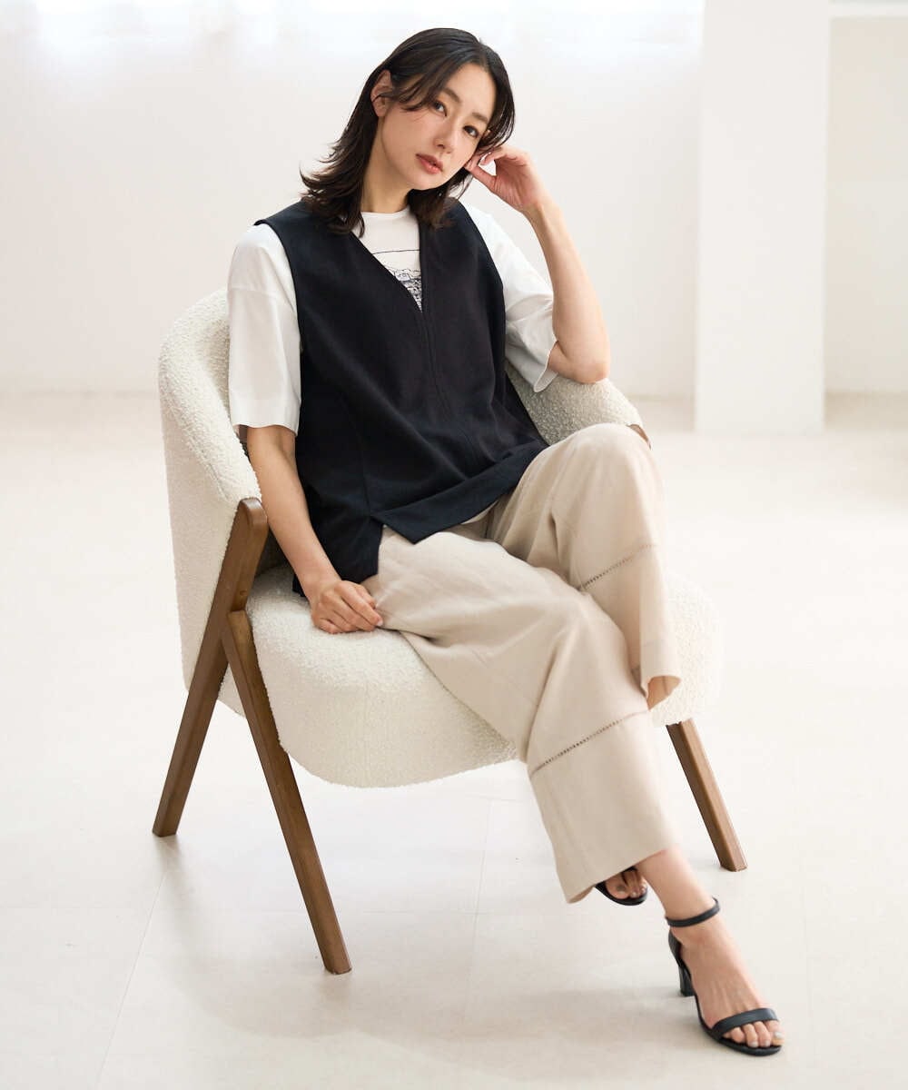 PZKGD34210 GEORGES RECH(ジョルジュ・レッシュ)  [セットアップ対応]VネックAラインベスト ブラック