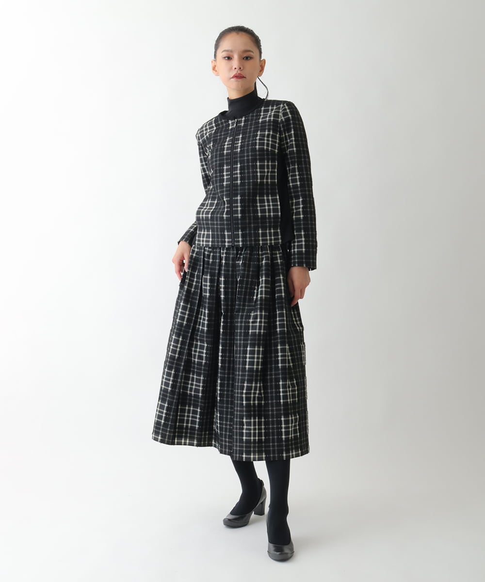 R6JAE50430 HIROKO BIS(小さいサイズ)(メゾン ドゥ サンク) 【小さいサイズ】チェックジャカードジップアップジャケット ブラック