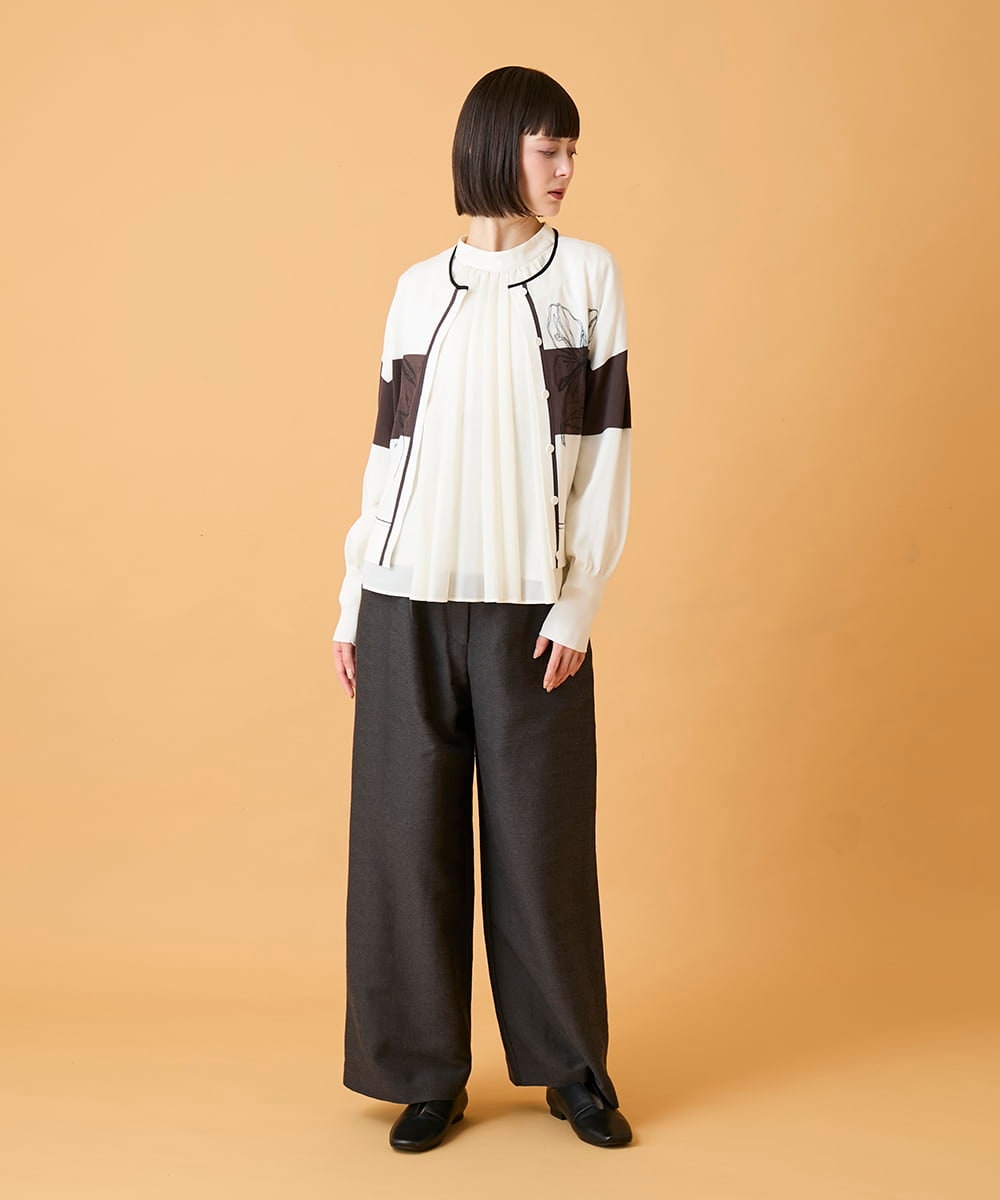 RBBED50260 HIROKO BIS(ヒロコ ビス) スタンドカラーかまぼこプリーツブラウス /洗える チャコールブラウン