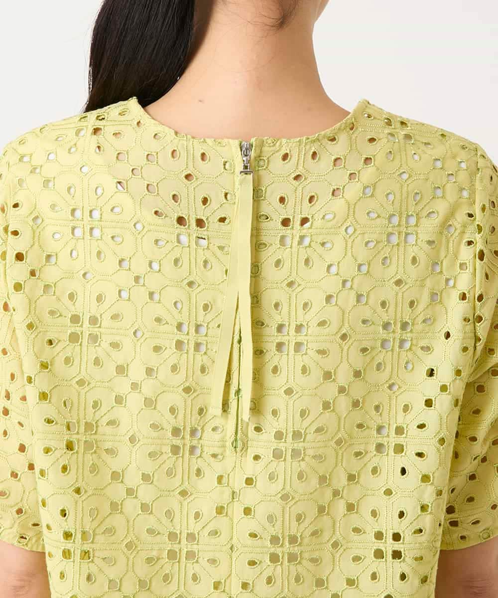 RBBFD33270 HIROKO BIS(ヒロコ ビス) アイレット刺繍タックヘムブラウス /洗える ライトイエロー
