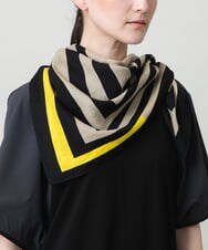 RG3FD02160 TRUNK HIROKO KOSHINO(ヒロココシノ) スクエアボーダースカーフ /洗える ベージュ