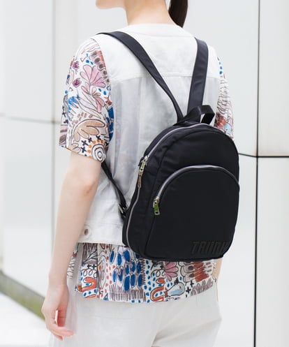 RG5HB01450 TRUNK HIROKO KOSHINO マイクロタフタコンパクトリュック