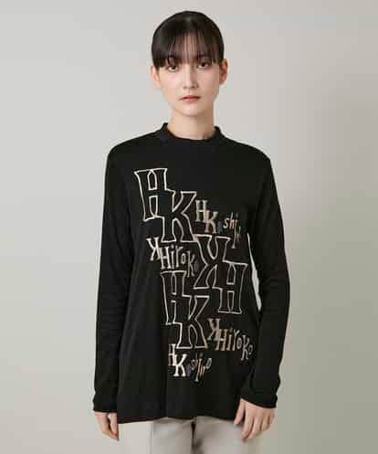 RHKAF32430 HIROKO KOSHINO 刺繍ロゴモックネックチュニック/日本製/洗える