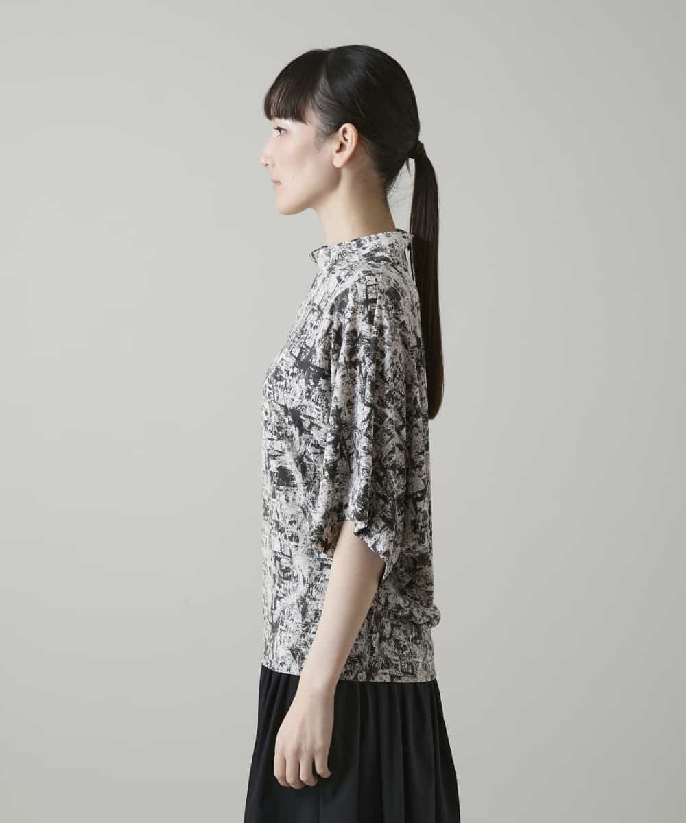 RHKGF30360 HIROKO KOSHINO(ヒロココシノ) アートプリントモックネックカットソー/日本製/洗える ベージュ