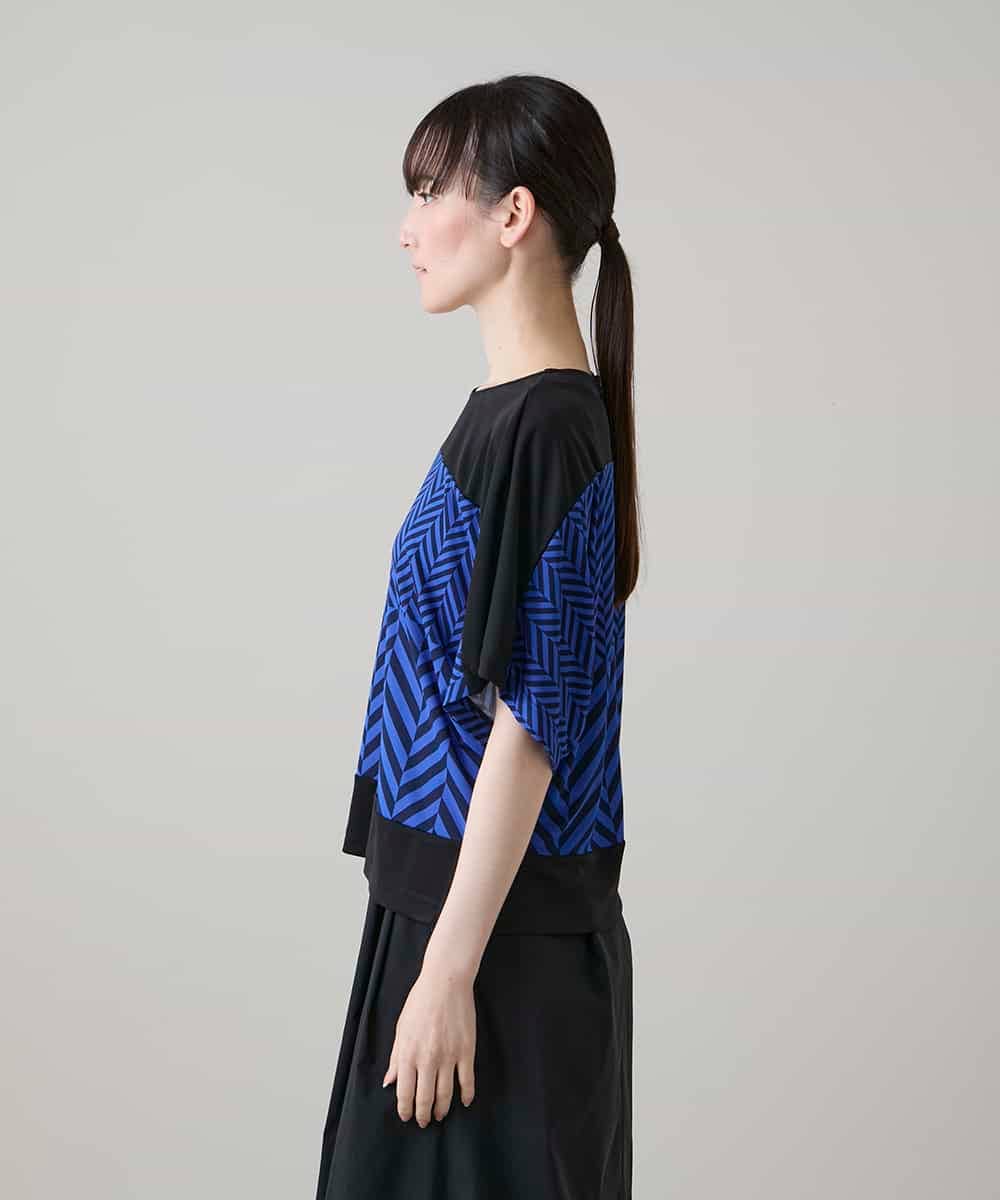 RHKHE07390 HIROKO KOSHINO(ヒロココシノ) 幾何柄プリントコンパクトプルオーバー /日本製/洗える ブルー
