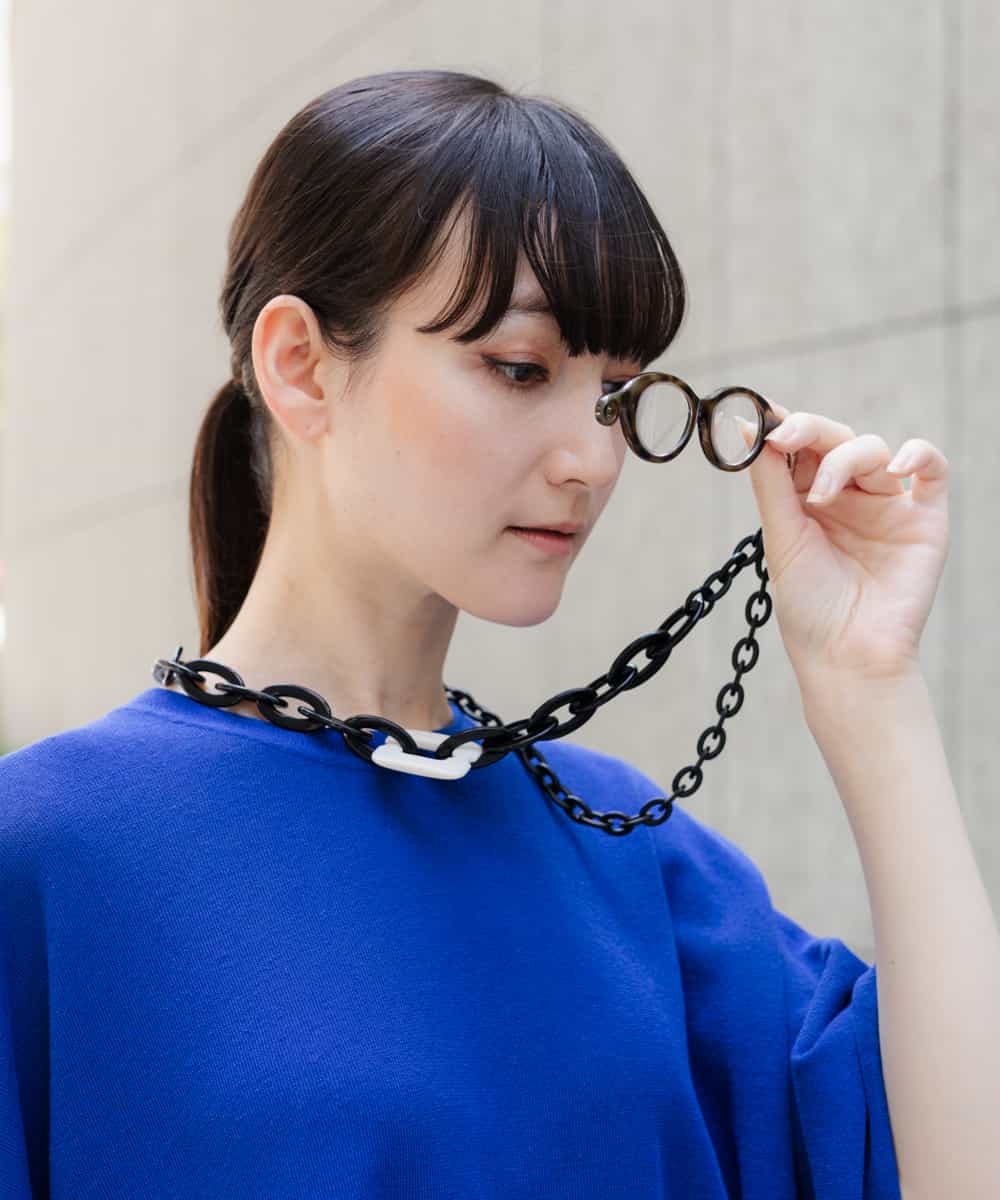 RK2HE02190 HIROKO KOSHINO(ヒロココシノ) モノトーングラスペンダント ブラック
