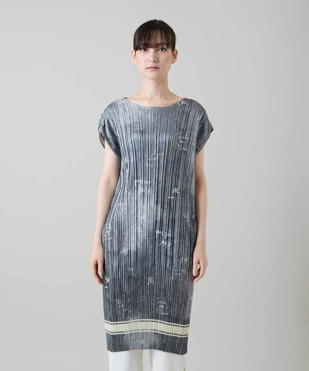 RSEGD03590 TRUNK HIROKO KOSHINO(ヒロココシノ) デニム風ロゴプリントプリーツチュニック/洗える ブラック