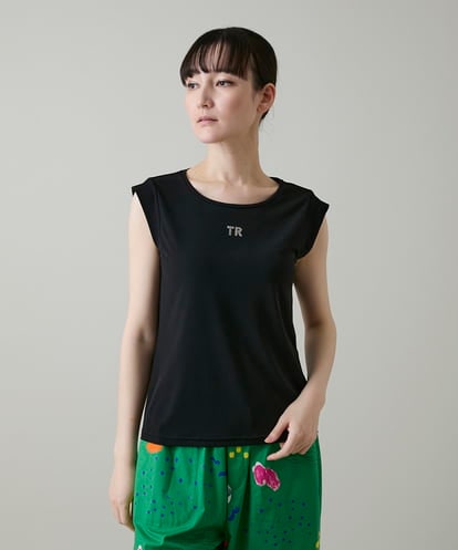 RSKGE19160 TRUNK HIROKO KOSHINO スタッズロゴデザインタンクトップ/日本製/洗える