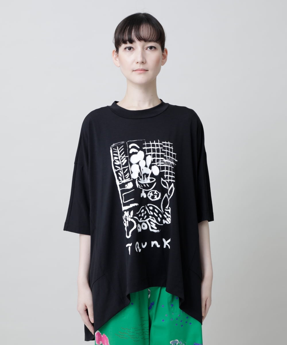 RSKGF52360 TRUNK HIROKO KOSHINO(ヒロココシノ) 【WEB/京王百貨店新宿店限定】アートモチーフベア天竺チュニック /日本製/洗える ブラック
