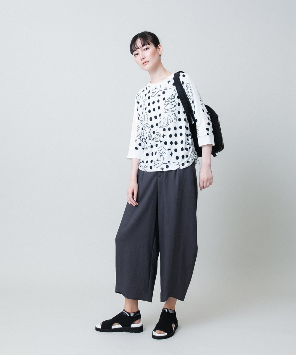 RSKHB19430 TRUNK HIROKO KOSHINO(ヒロココシノ) 幾何ドット柄ドロストアレンジカットソー /日本製/洗濯機で洗える ホワイト