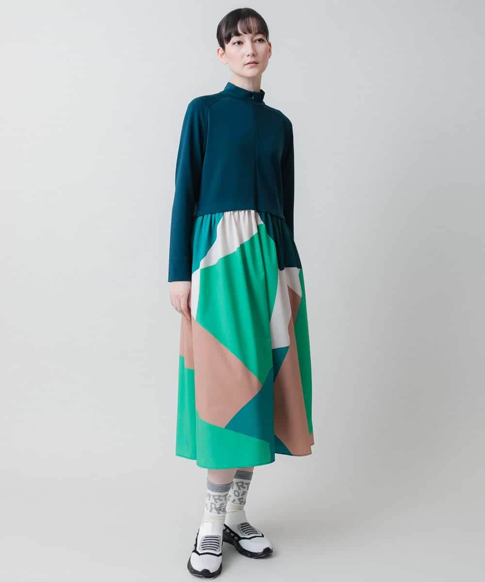 RSPEA06660 TRUNK HIROKO KOSHINO(ヒロココシノ) 2WAYストレッチ幾何プリントワンピース /日本製/洗える グリーン