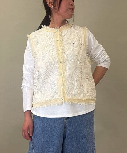 ZMJGE23128  【洗える】コード刺繍ニットベスト