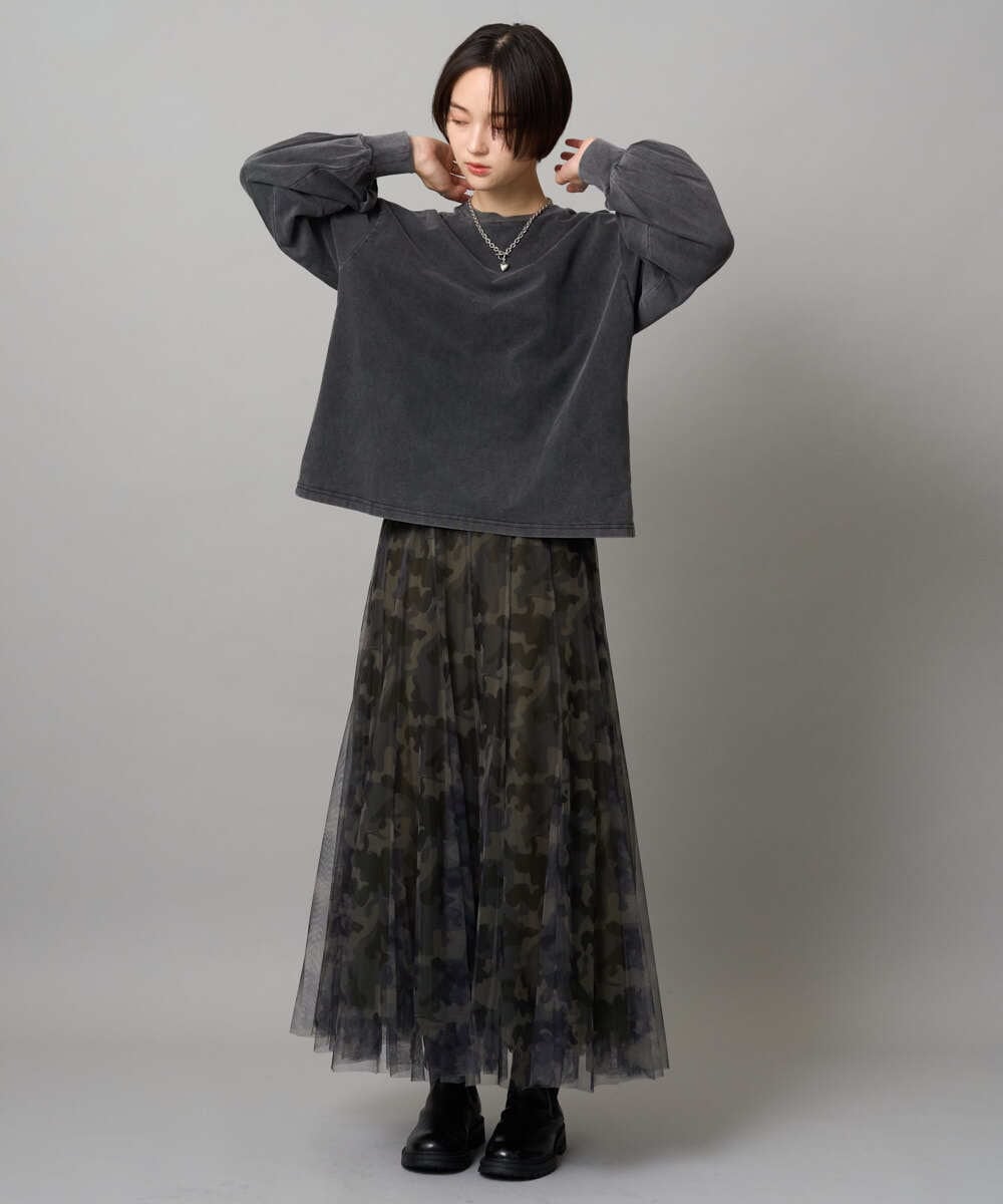 ZMKJE08138 al'aise modulation(アレーズモジュレーション) バックロゴ刺繍ボリュームスリーブカットソー ブラック